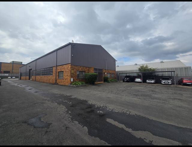 1,000M² FACTORY TO LET IN ANDERBOLT